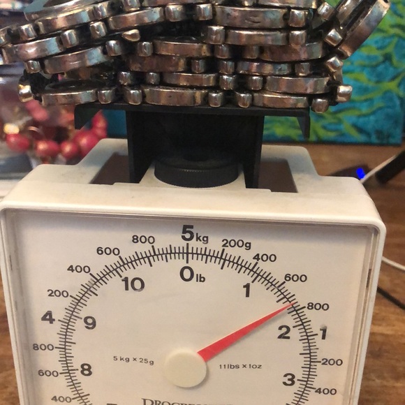 Designer one of kind unique silver elastic belt - Picture 5 of 5